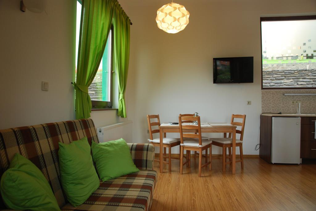 Bungalouri Horizont โอดอร์เฮอู เซกุยเอสก์ ภายนอก รูปภาพ
